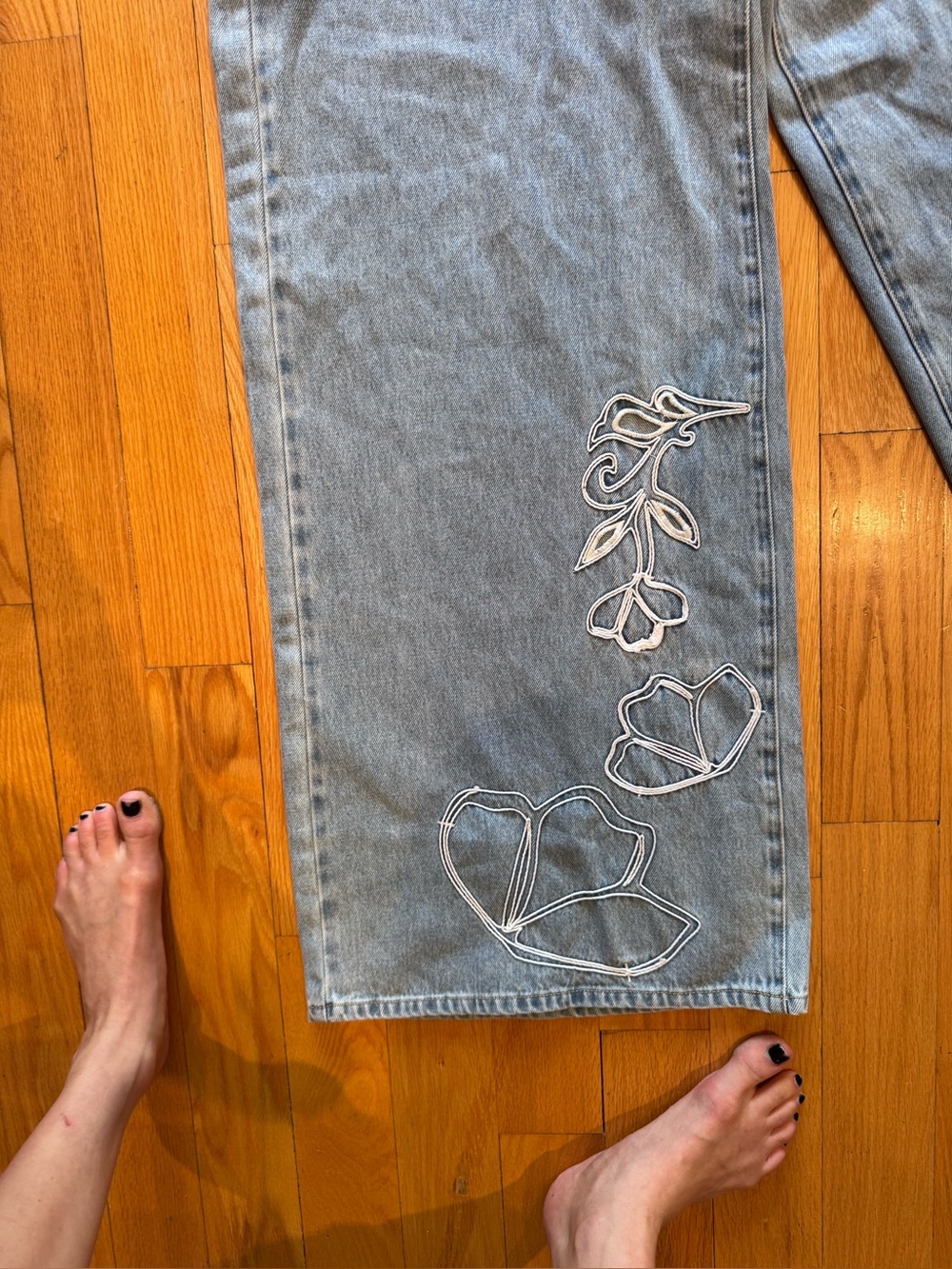 Meshki embroidered wide leg jeans - Picture 5 of 10